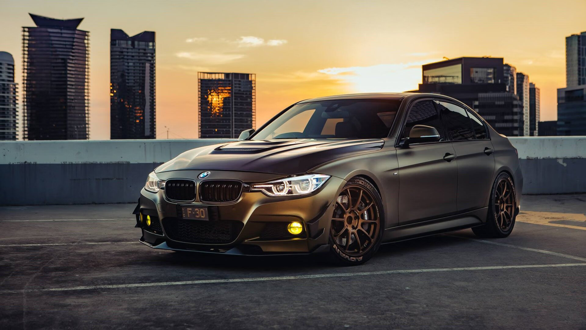 开云网页版登录入口-燃烧的青春与激情：新一代车手崭露头角的故事，燃烧的青春演员