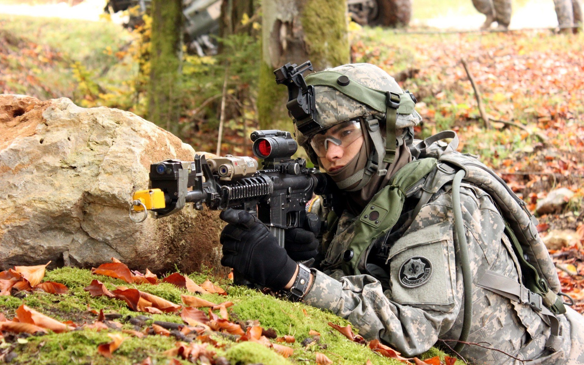 魔术后卫连续三场得分破35分,创生涯新高,魔术后卫受伤