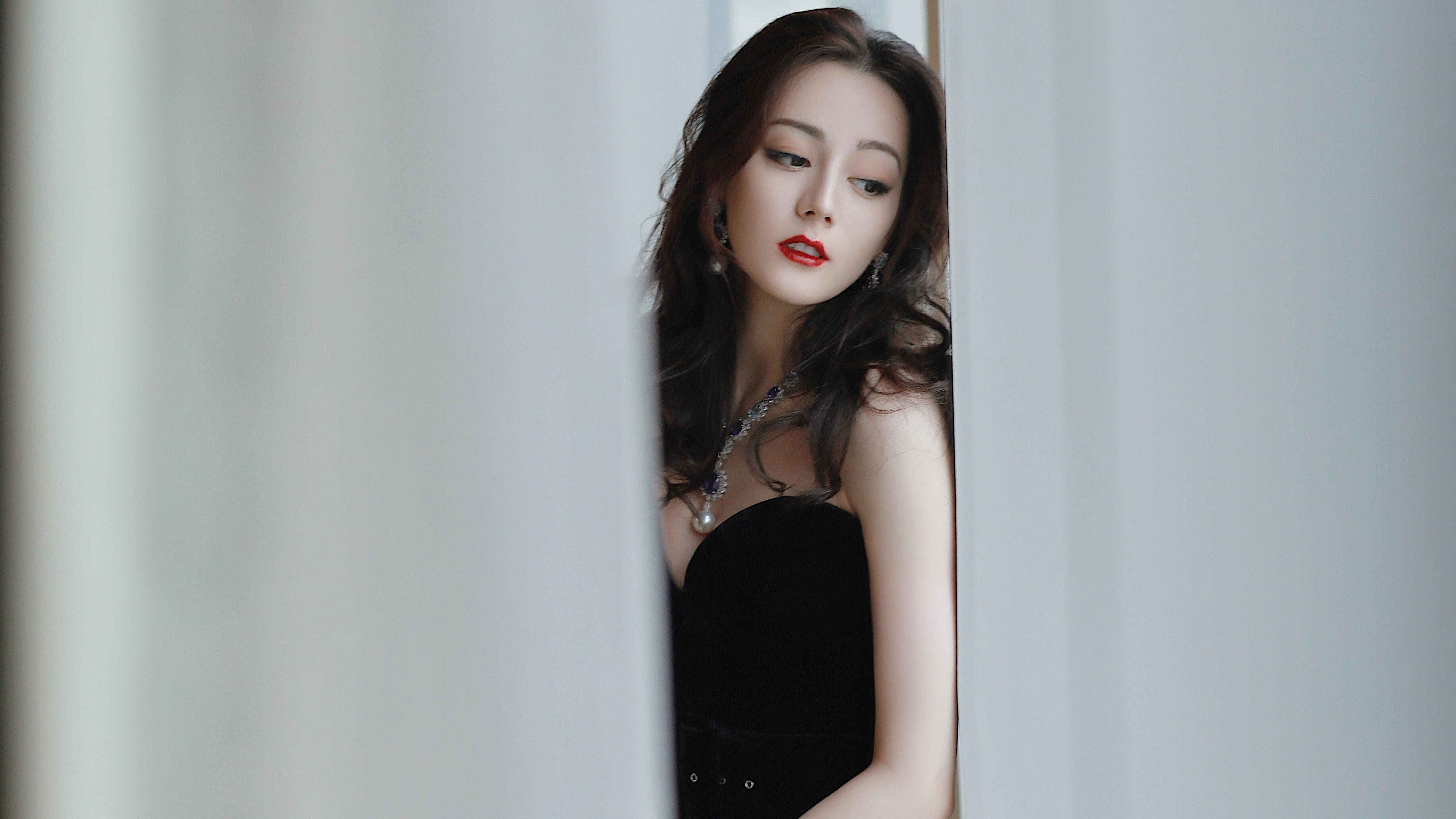 新闻中心公益助学项目持续开展,公益助学启动项目